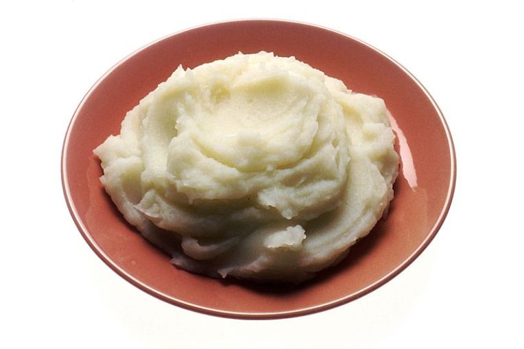 800px-MashedPotatoes
